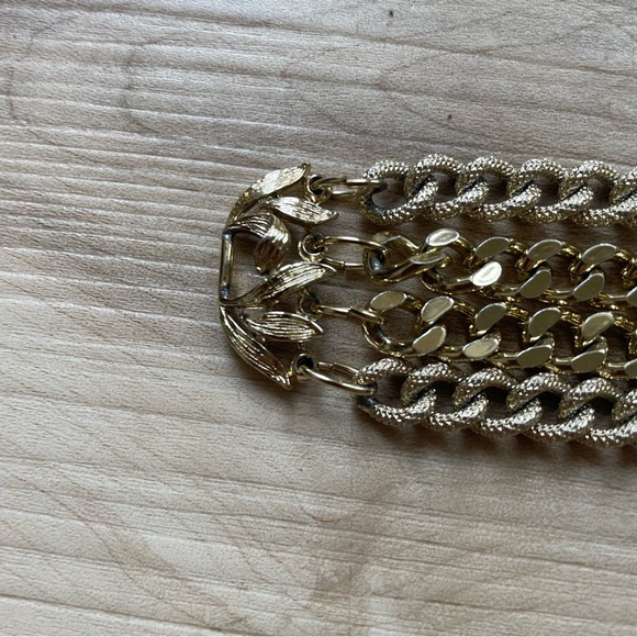 LISNER Gold Multi Chains Bracelet - Picture 5 of 10